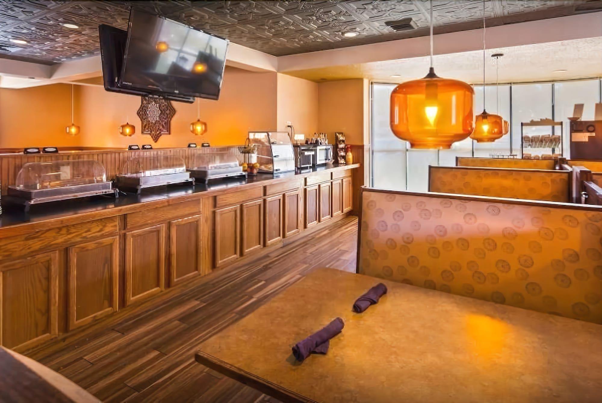 Baymont By Wyndham Groton/Mystic Hotel Ngoại thất bức ảnh