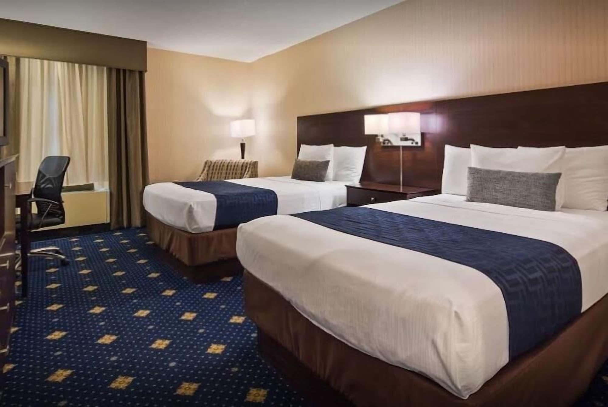 Baymont By Wyndham Groton/Mystic Hotel Ngoại thất bức ảnh